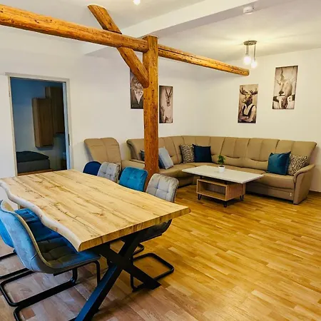 Die Arche - Eigene Haushaelfte Im Stadtzentrum Arnstadt Extérieur photo