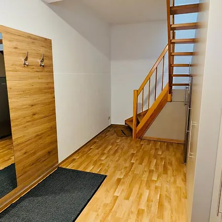 Die Arche - Eigene Haushaelfte Im Stadtzentrum Arnstadt Extérieur photo