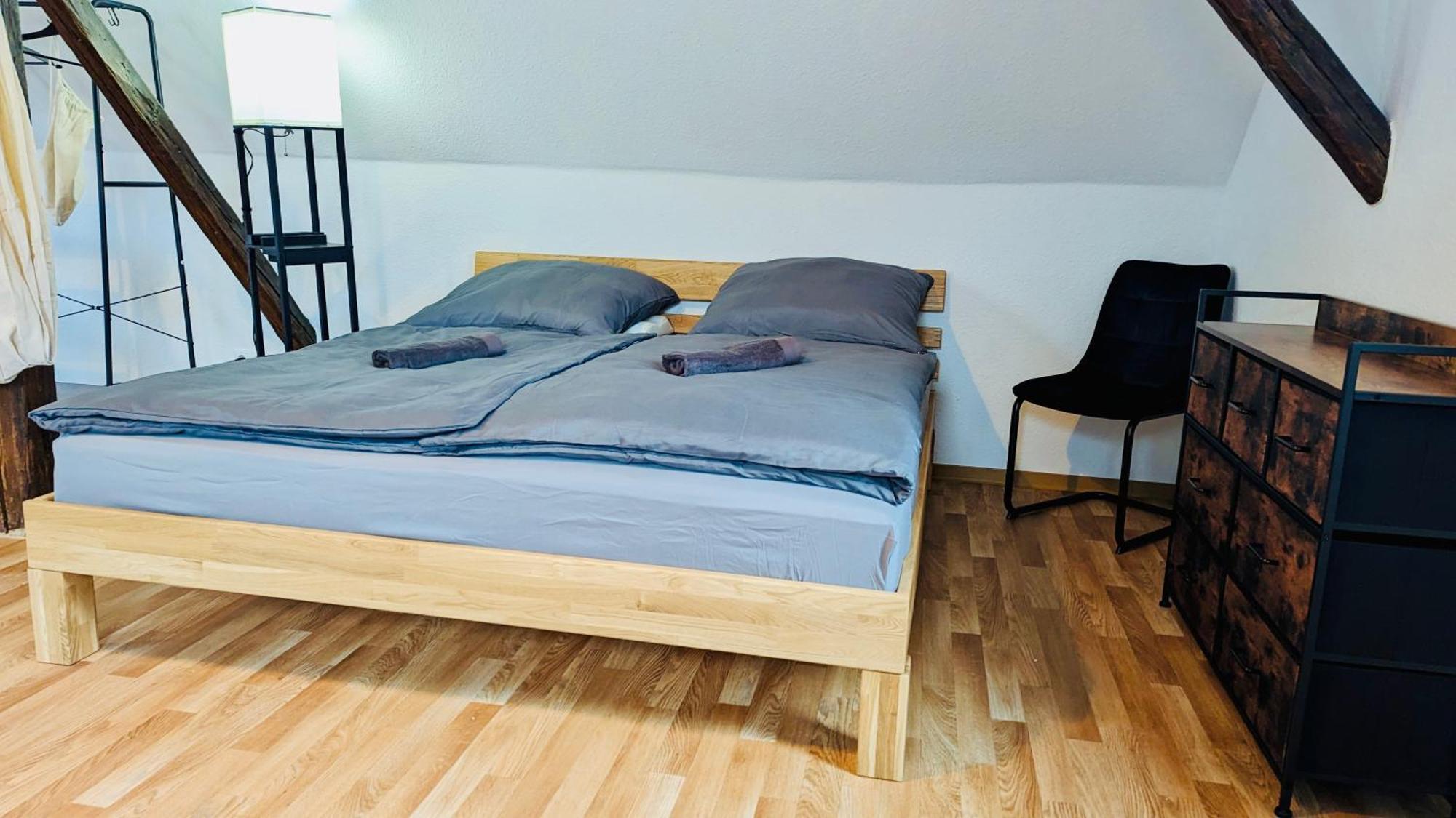 Arche - Eigene Haushaelfte Im Stadtzentrum